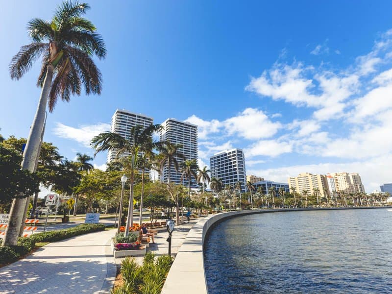 Neurofeedback West Palm Beach Florida waterfront therapy center Peak Brain